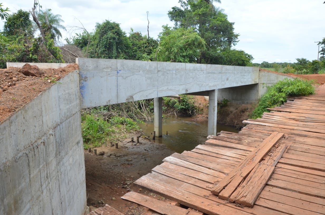 Joaquim Maia entrega ponte bueiros e recuperação de estradas no Assentamento Pau DArco em Porto Nacional 2
