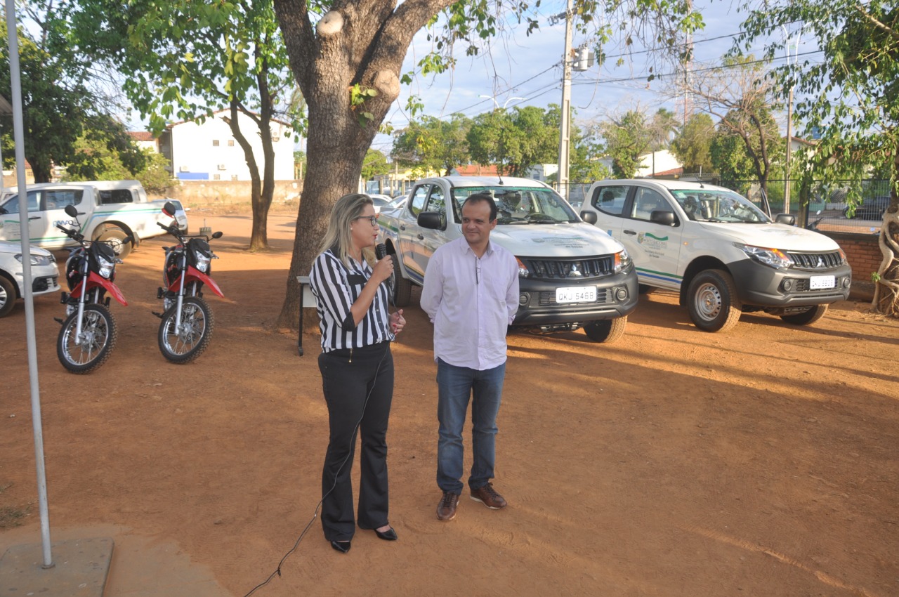 Prefeitura de Porto Nacional entrega novos veículos para a Saúde 3