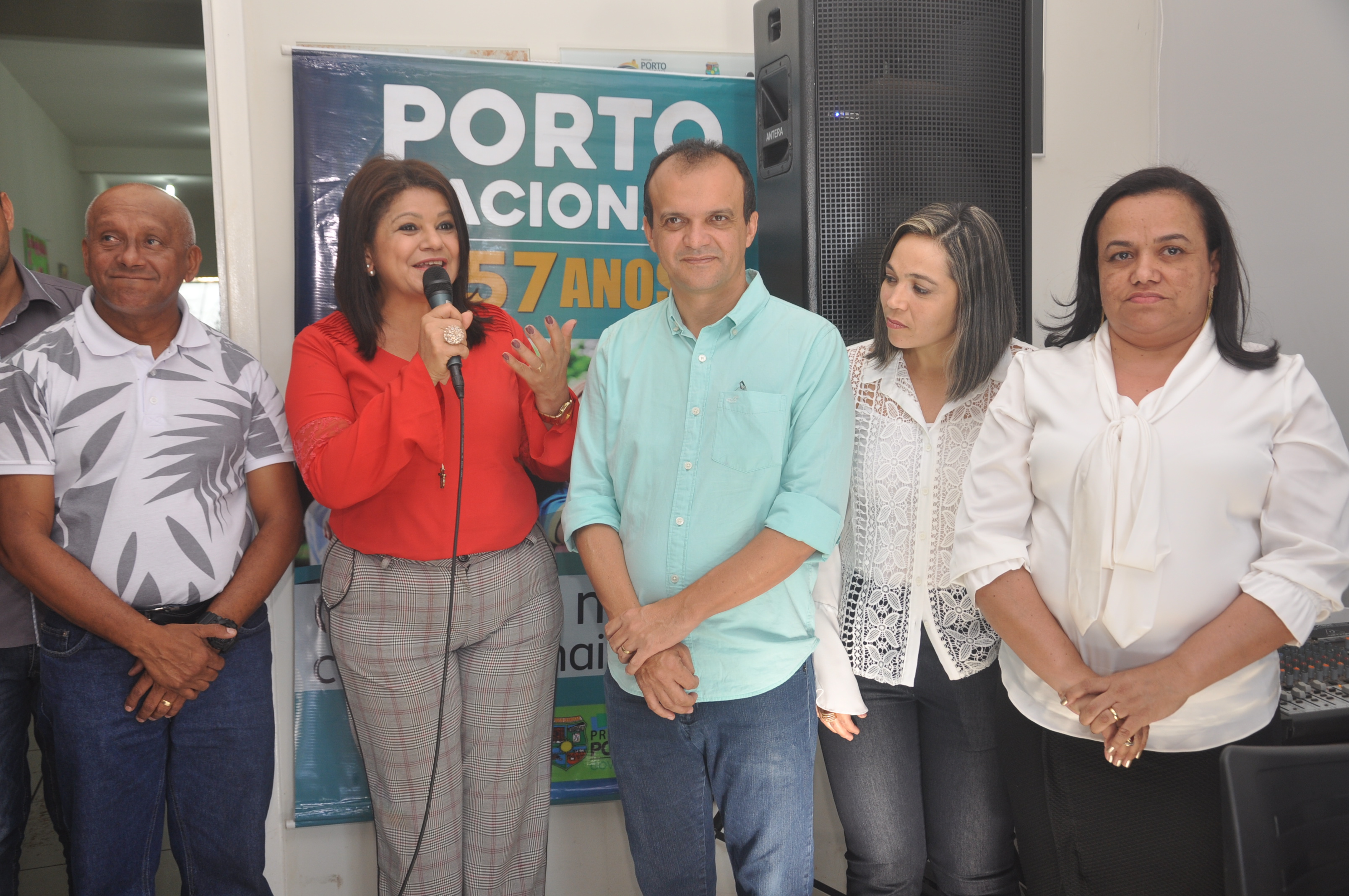 Prefeito Joaquim Maia entrega equipamentos e veículo zero km ao CREAS de Porto Nacional