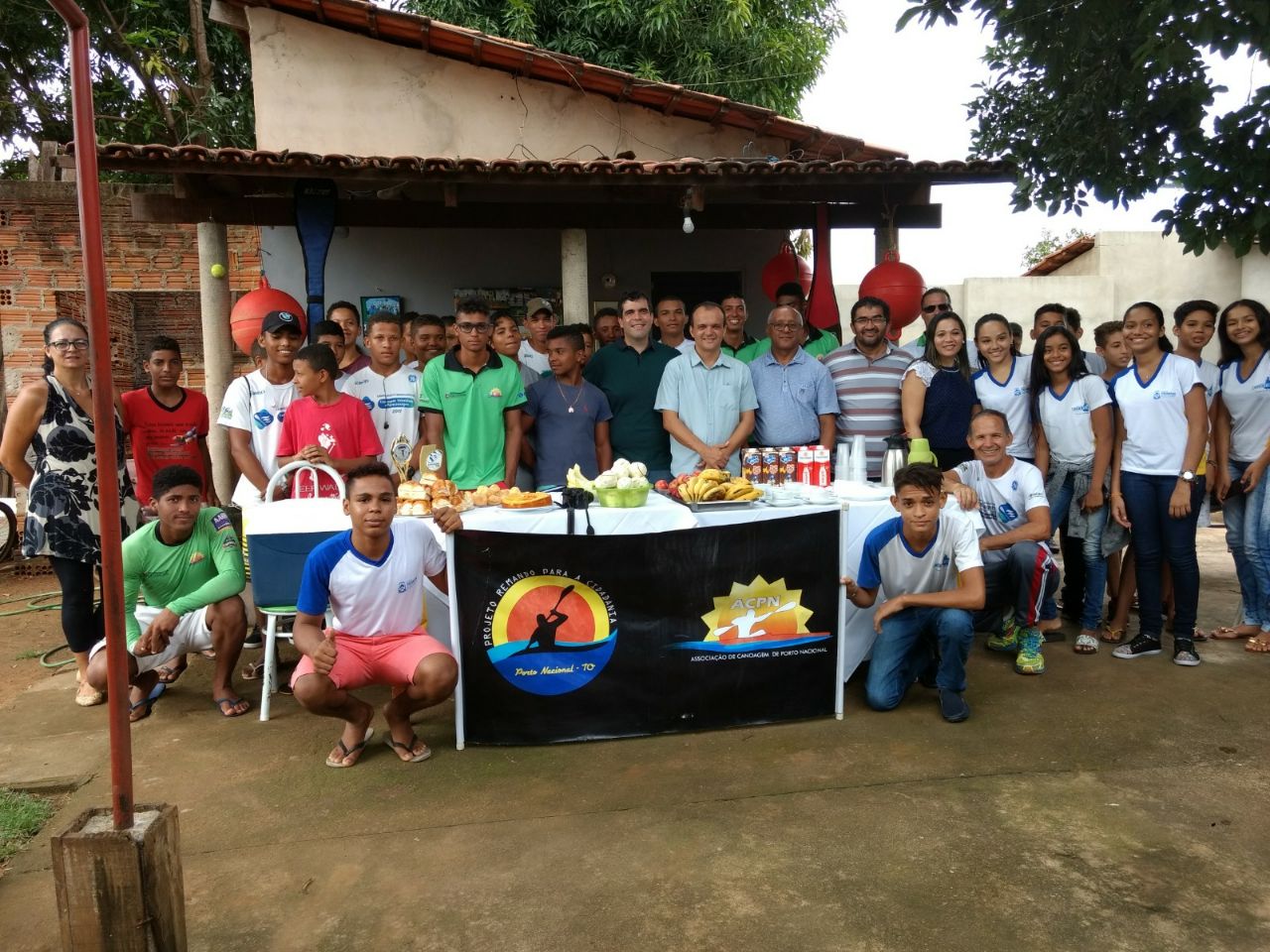 Prefeito Joaquim Maia participa de café da manhã com equipe de canoagem portuense e reforça parceria 2