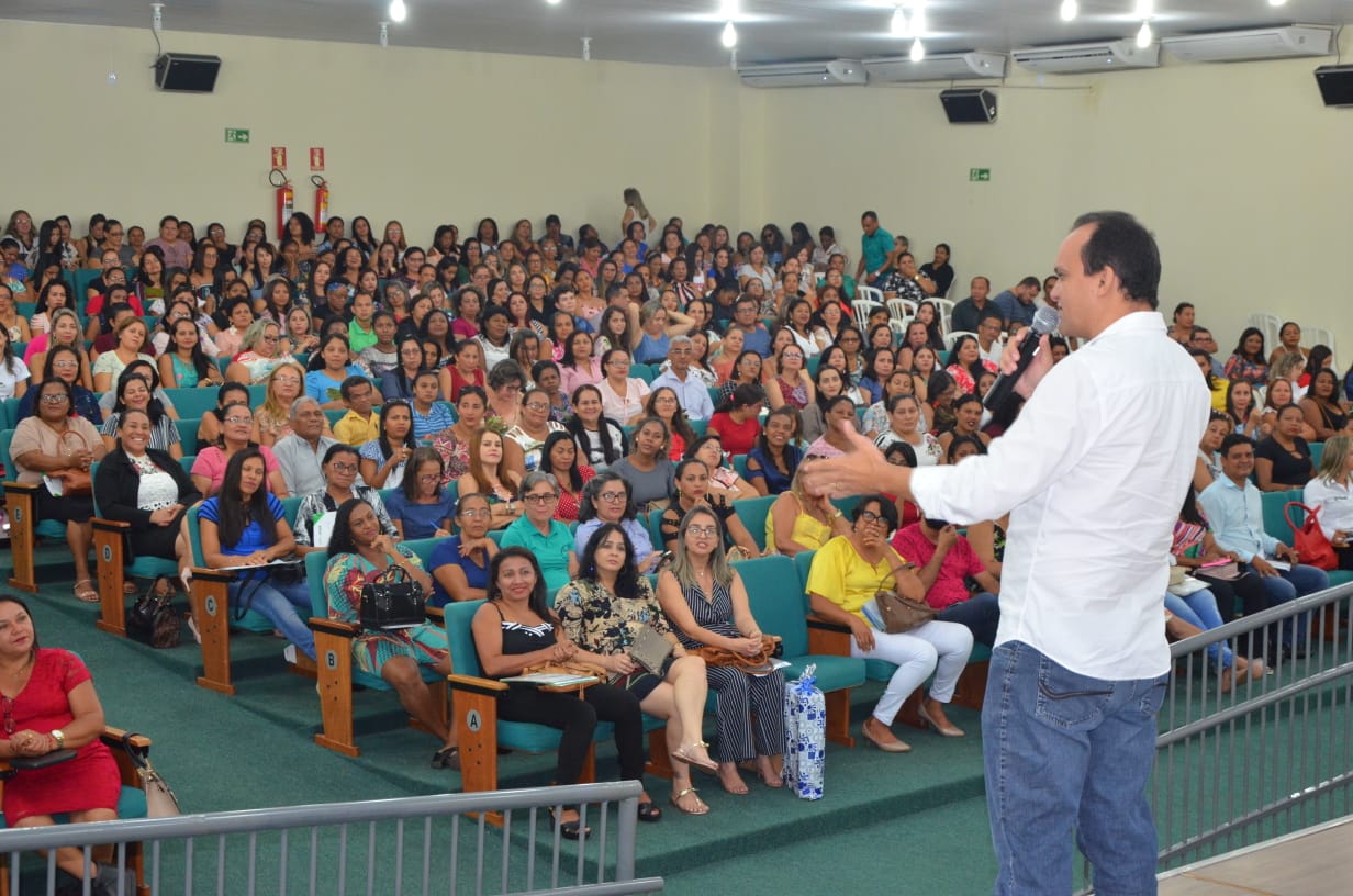 Prefeitura de Porto Nacional realiza Seminário Municipal da Educação 3
