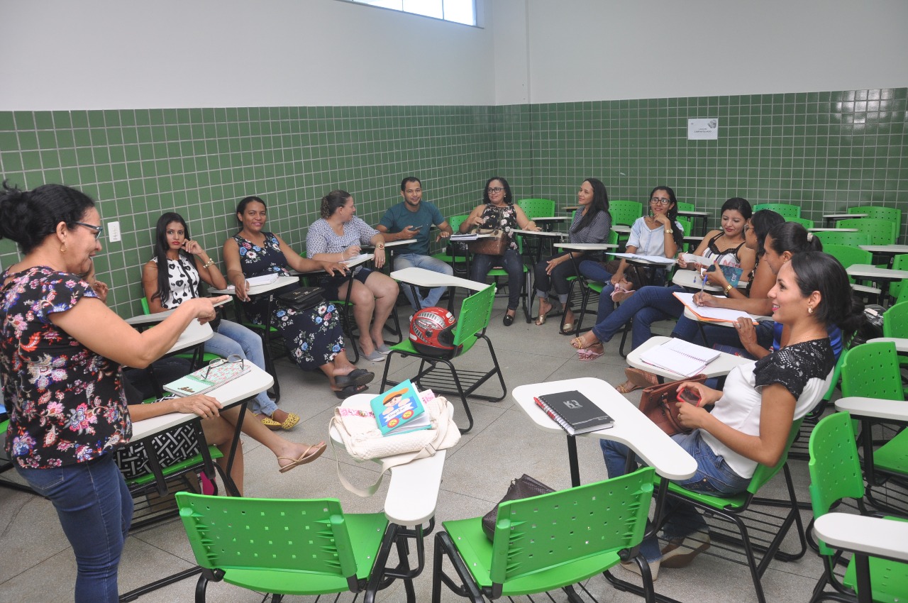 Secretaria Municipal da Educação de Porto Nacional realiza formação do PNAIC 2